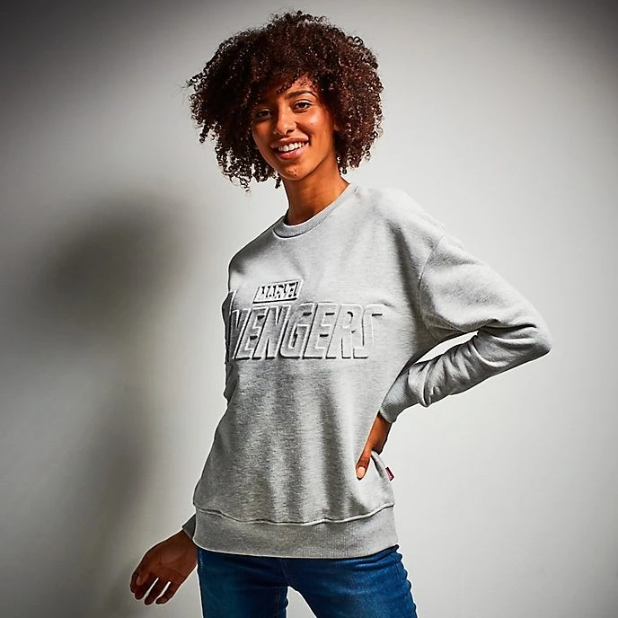 Disney Magasin // Disney Store Sweatshirt Avengers Pour Adultes 3 Disney Magasin // Disney Store Sweatshirt Avengers Pour Adultes – Image 3