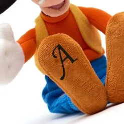 Disney Magasin Paris // Petite Peluche Dingo 5 Disney Magasin Paris // Petite Peluche Dingo -Pas Cher Déguisements Magasin disney magasin paris petite peluche dingo 33