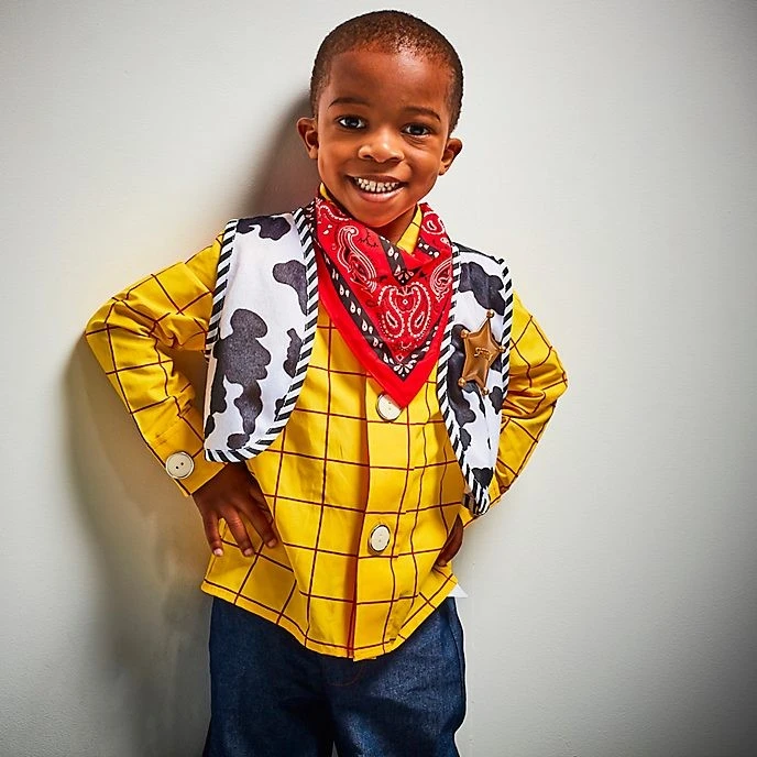 Disney Promo // Disney Store Déguisement Woody Pour Enfants 2 Disney Promo // Disney Store Déguisement Woody Pour Enfants – Image 2