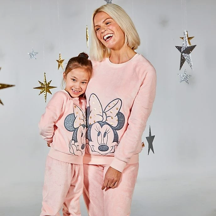 Disney Store France // Disney Store Pyjama Doux Minnie Pour Enfants 2 Disney Store France // Disney Store Pyjama Doux Minnie Pour Enfants – Image 2
